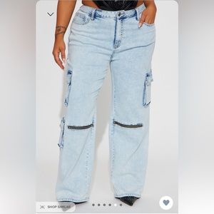 *SOLD** Low Stretch Cargo Pants